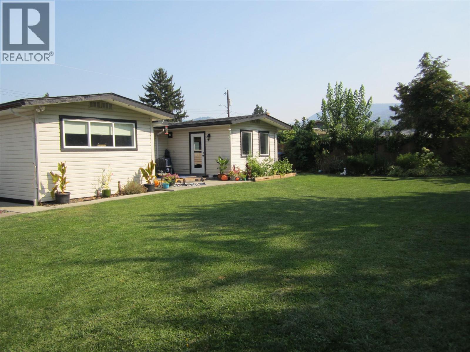  156 McCulloch Drive, Penticton