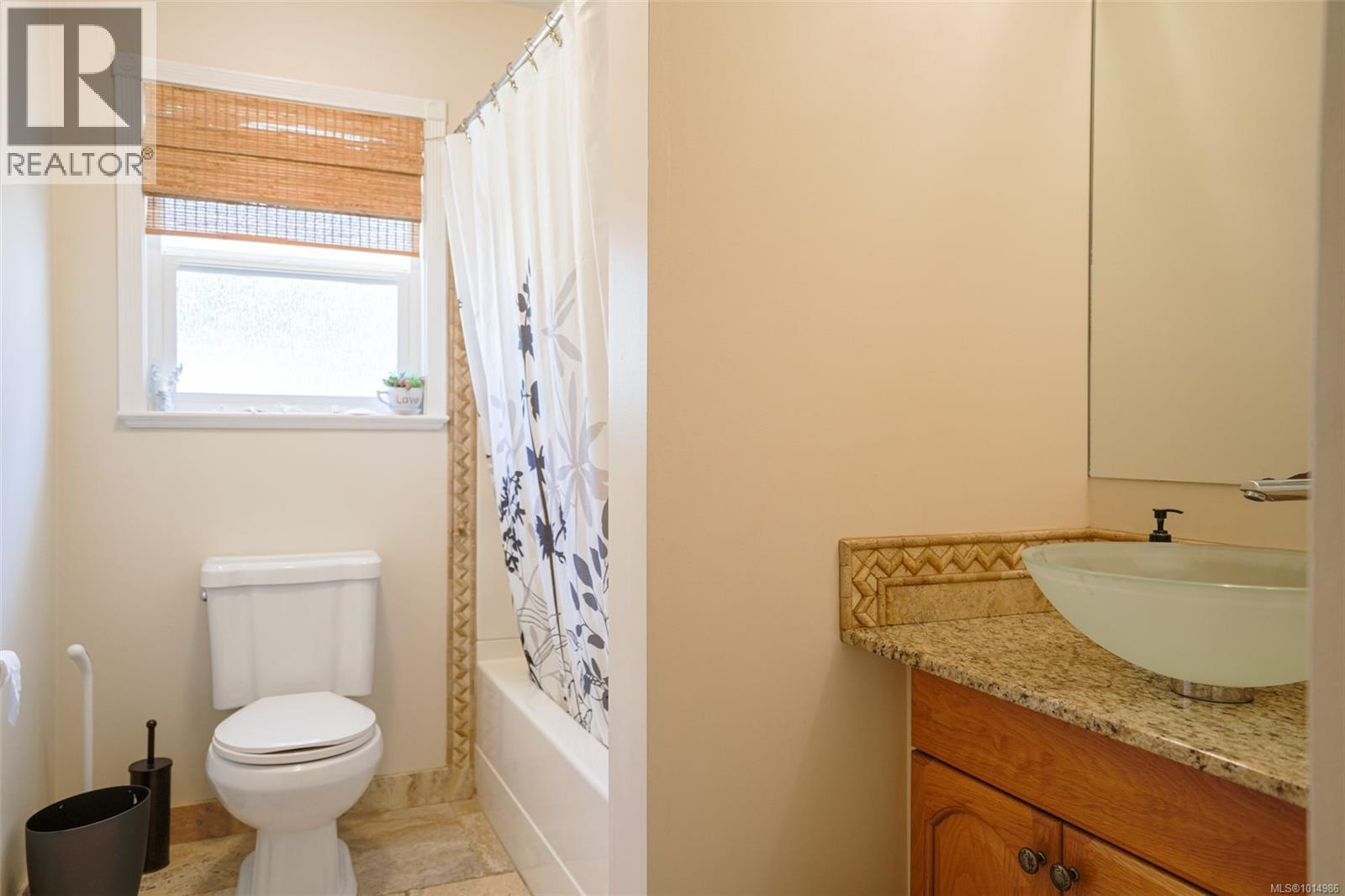 5953 Stuart Ave, Port Alberni