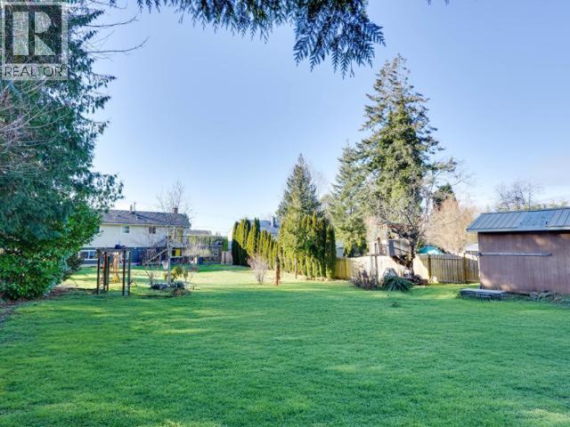 4172 MANSON AVE, Powell River