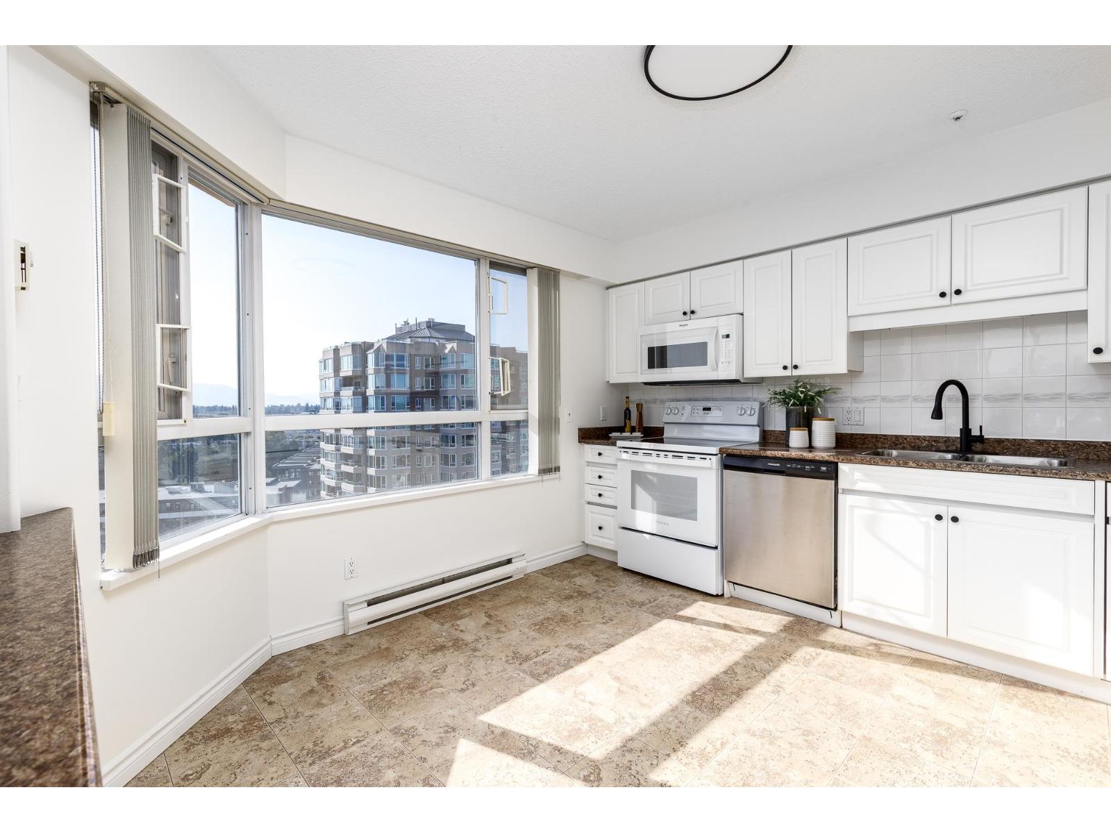 1501 3190 GLADWIN ROAD, Abbotsford