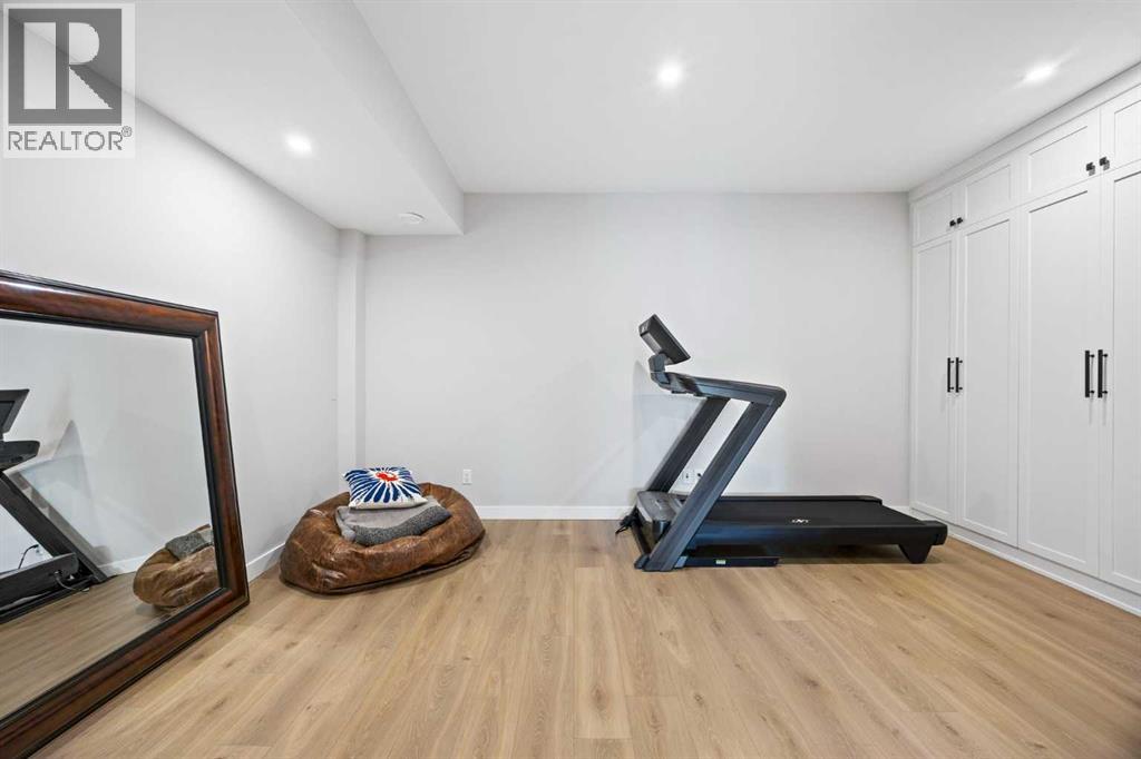 Single Family House for Sale in   Street SW Springbank Hill Calgary 