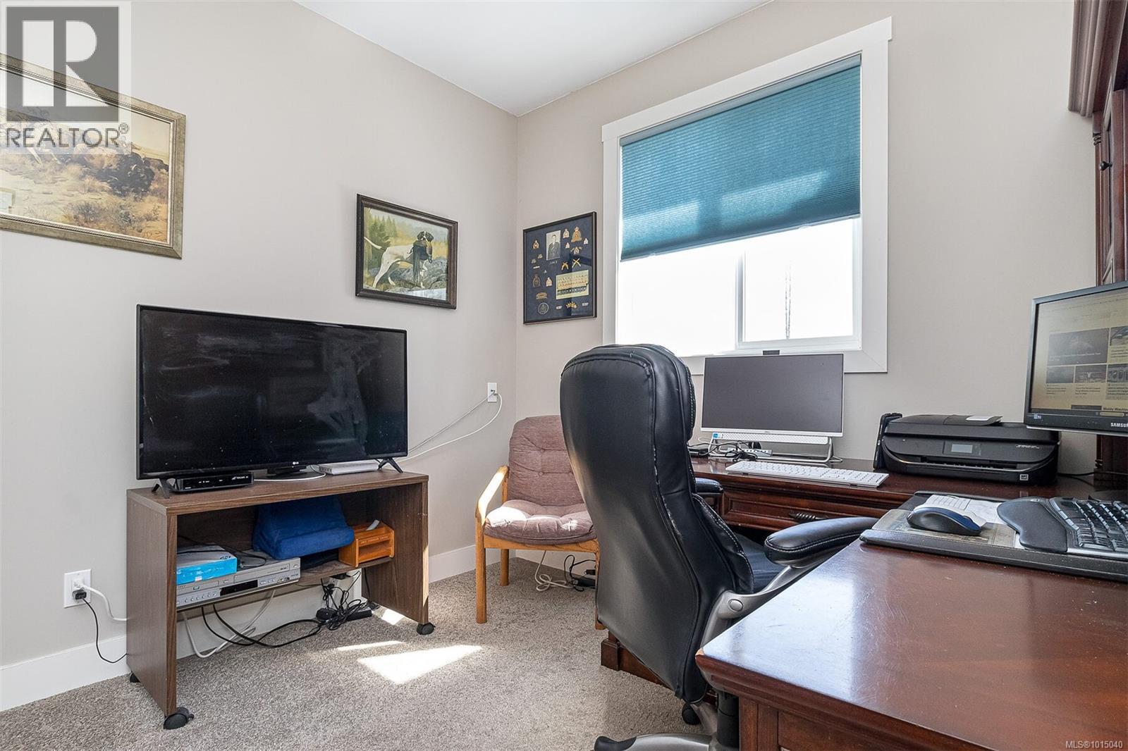 9918 Victoria Rd, Chemainus