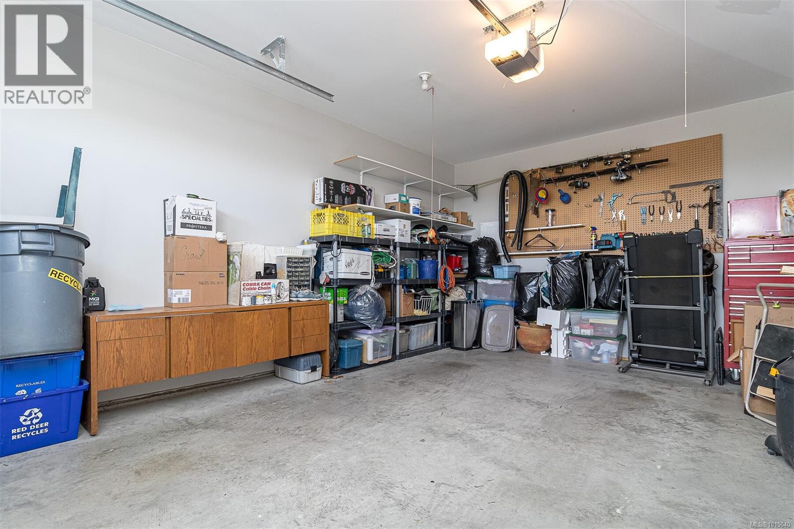 9918 Victoria Rd, Chemainus