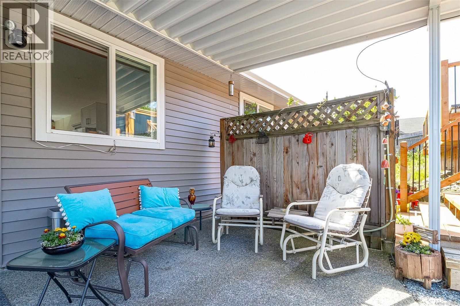 9918 Victoria Rd, Chemainus