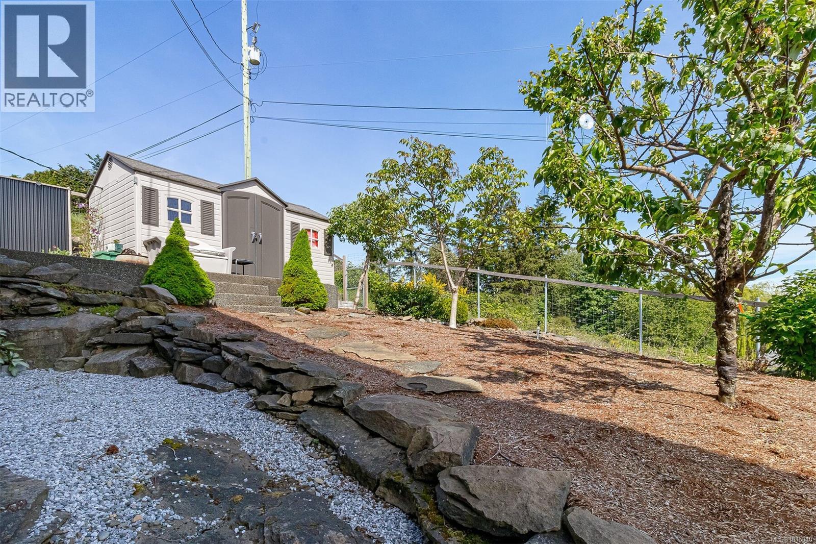 9918 Victoria Rd, Chemainus