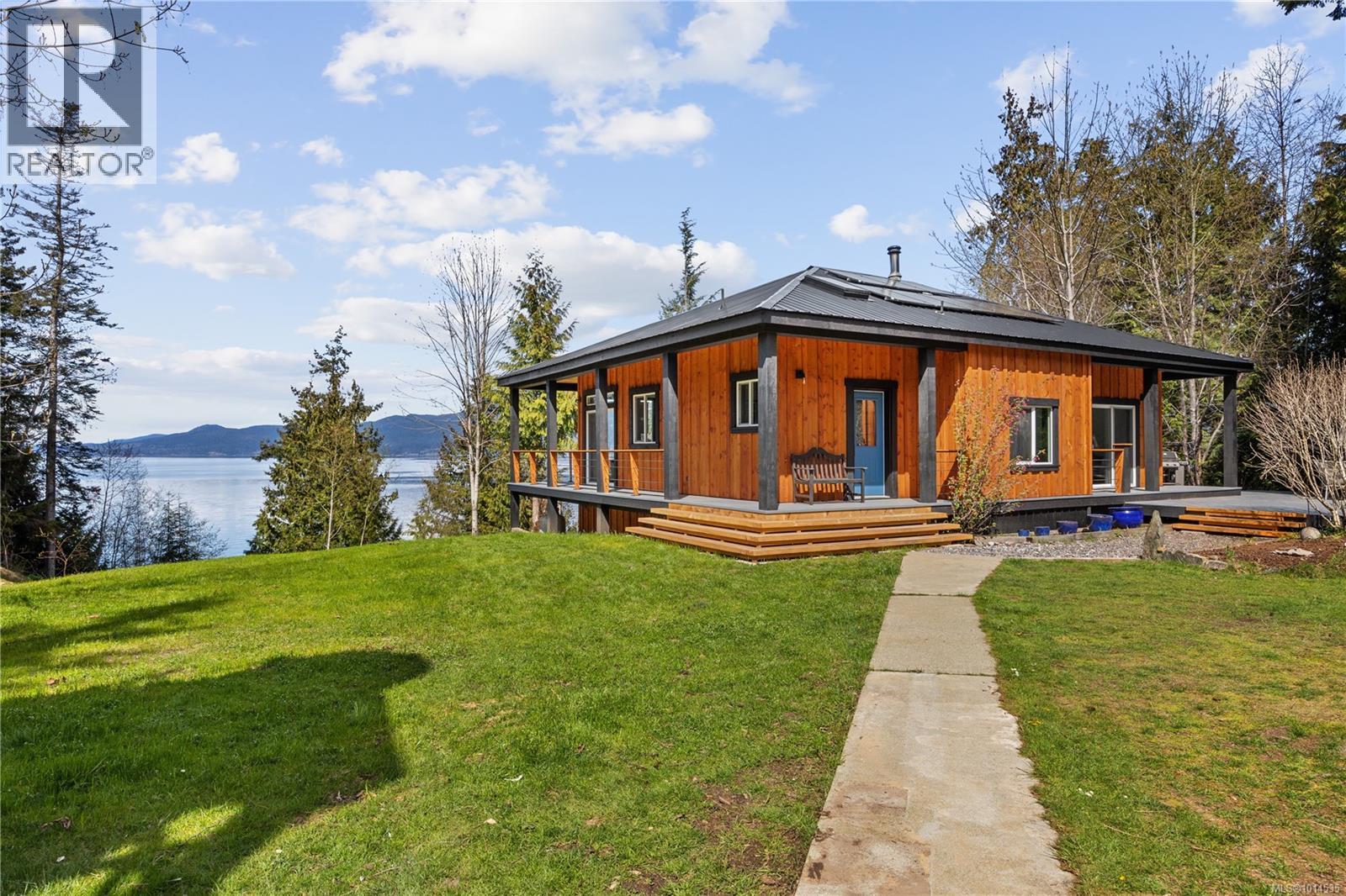 4 Mine Rd, Lasqueti Island