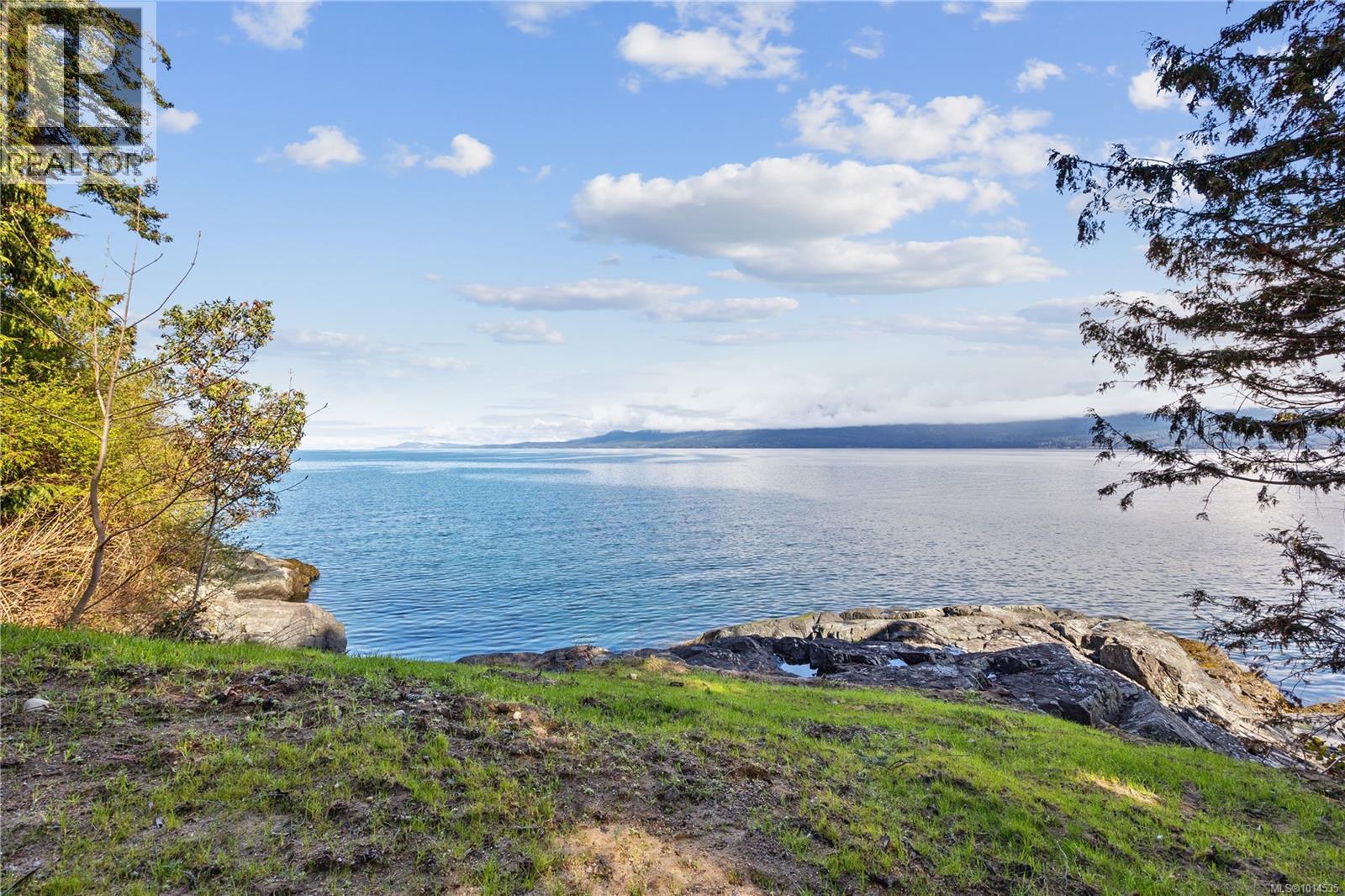 4 Mine Rd, Lasqueti Island