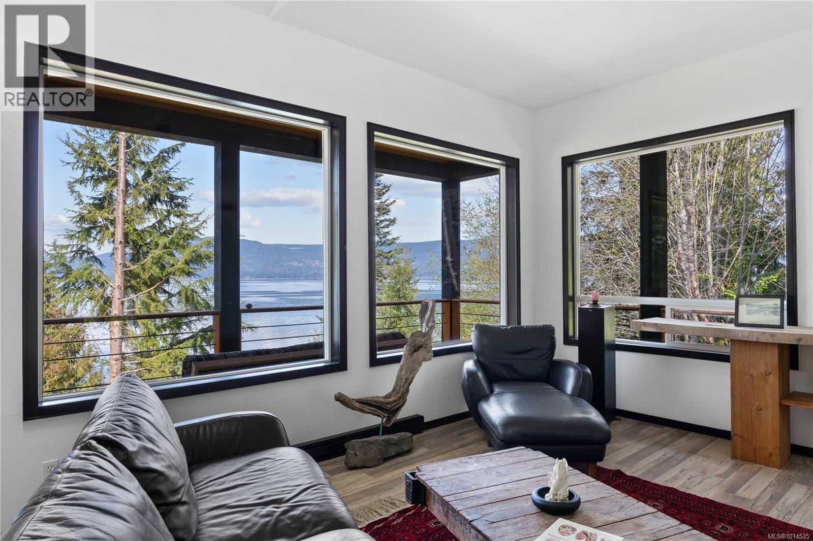 4 Mine Rd, Lasqueti Island