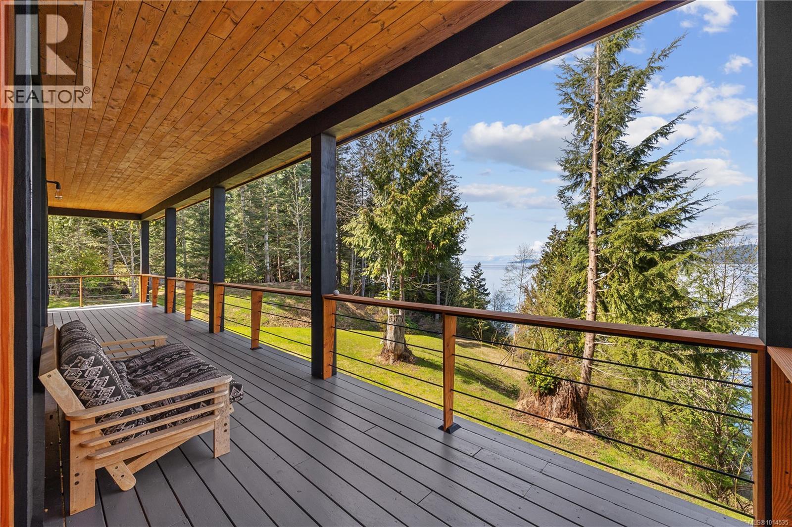 4 Mine Rd, Lasqueti Island