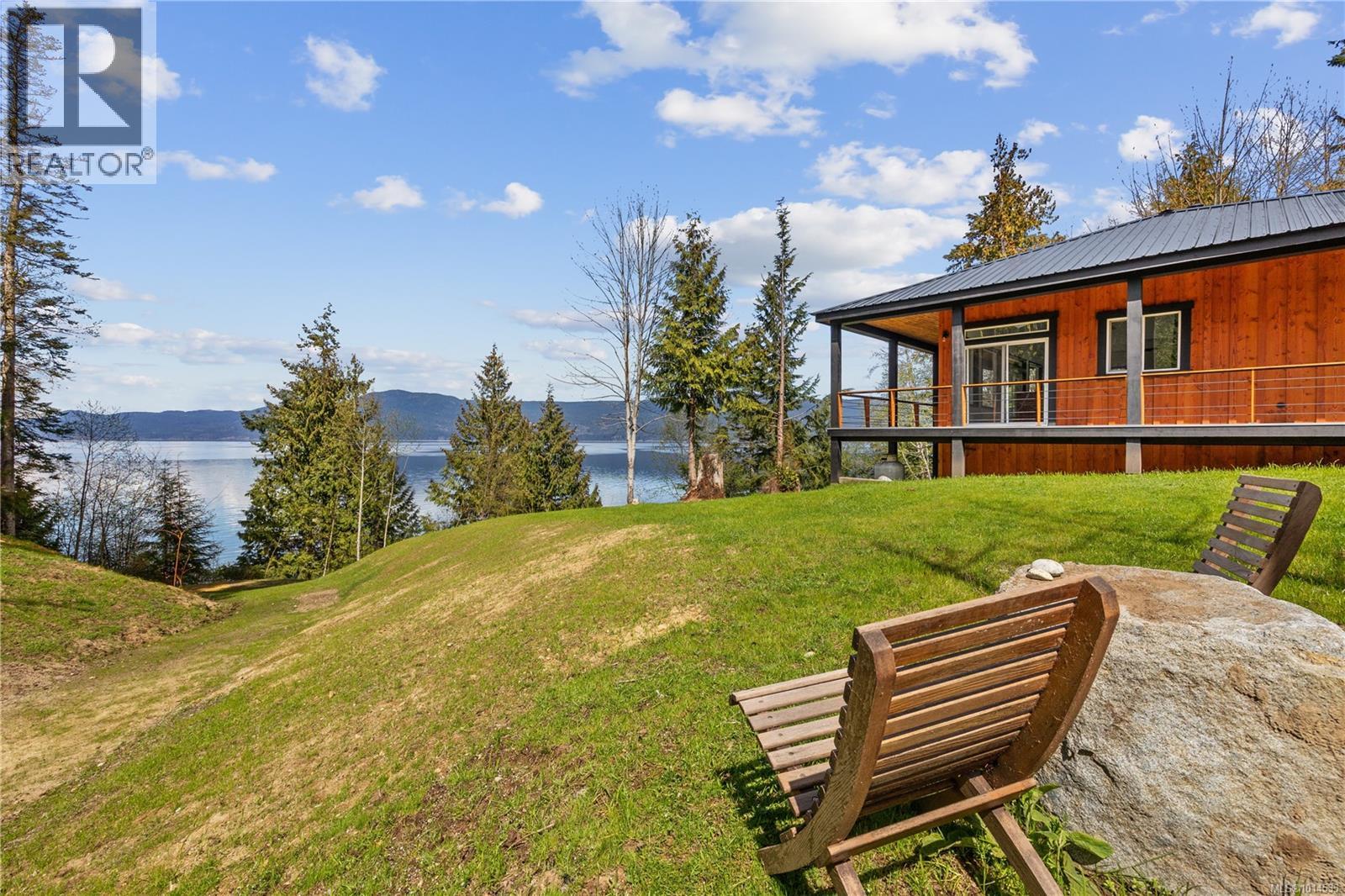 4 Mine Rd, Lasqueti Island