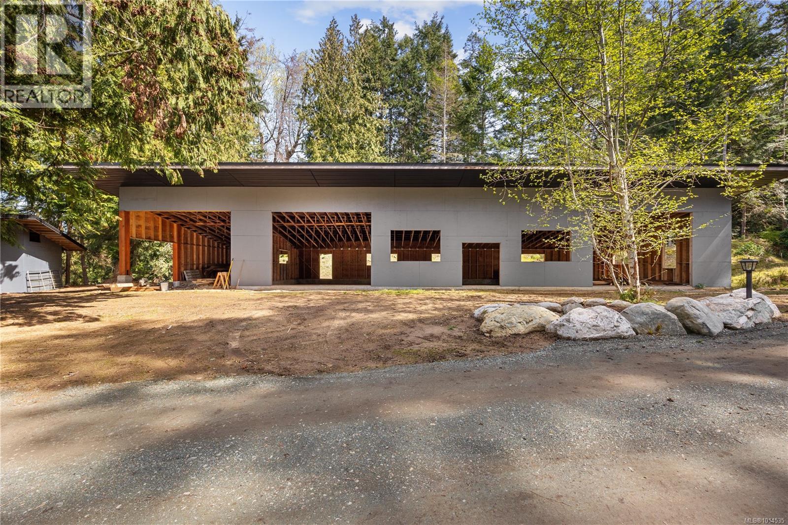 4 Mine Rd, Lasqueti Island