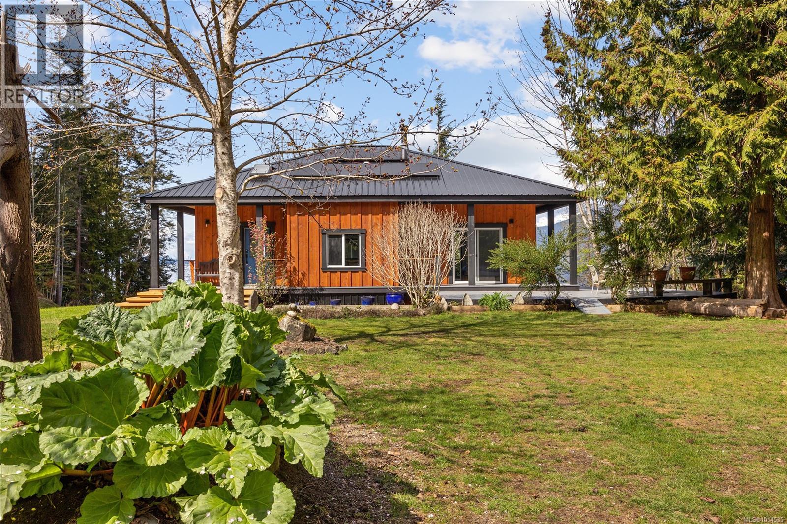 4 Mine Rd, Lasqueti Island