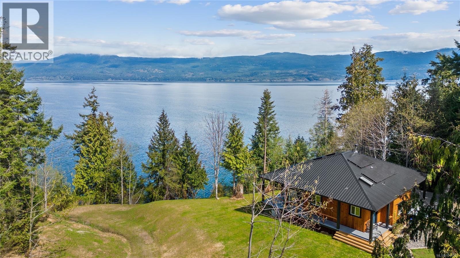 4 Mine Rd, Lasqueti Island