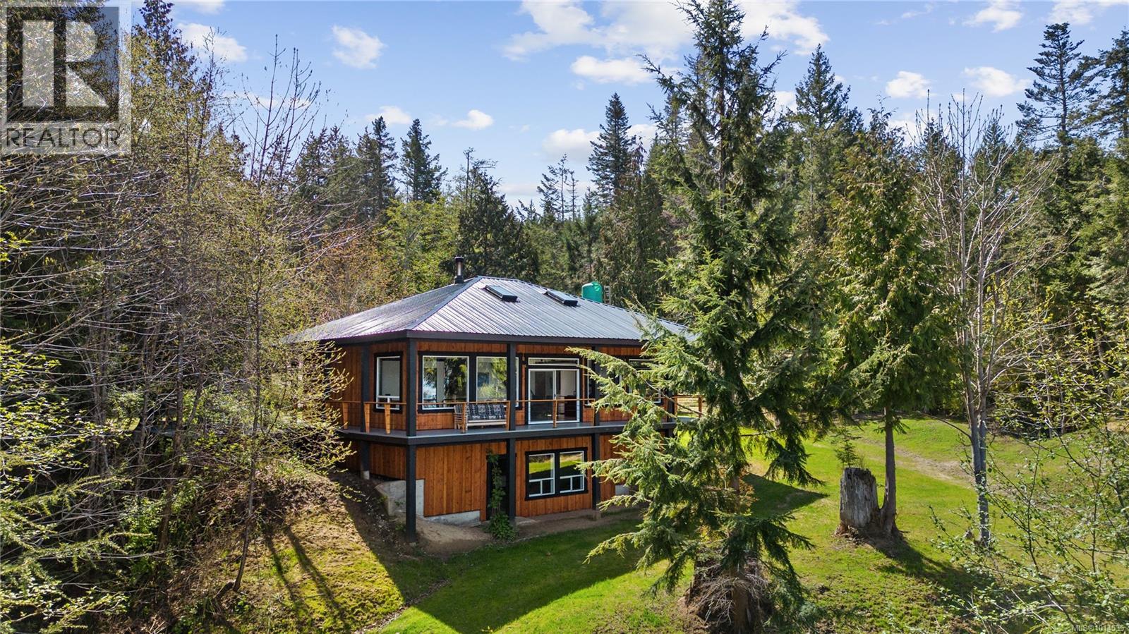 4 Mine Rd, Lasqueti Island