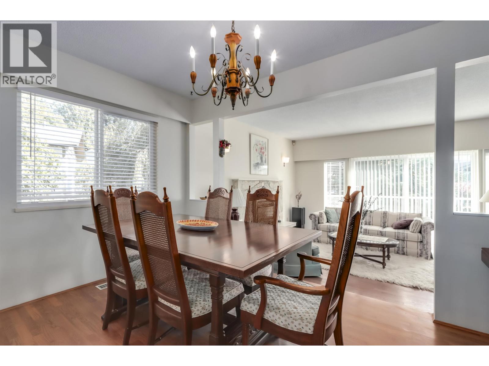 2141 DAUPHIN PLACE, Burnaby