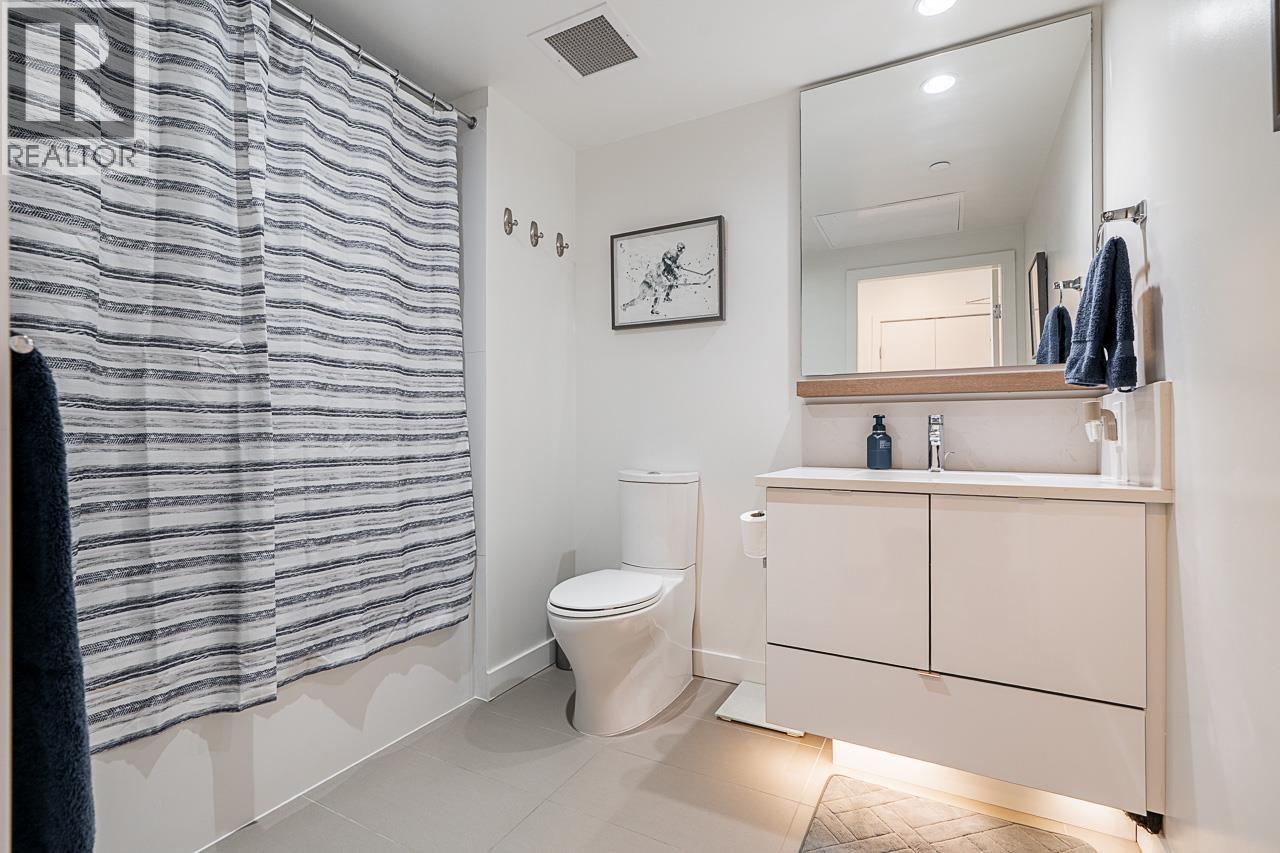 708 200 NELSON'S CRESCENT, New Westminster