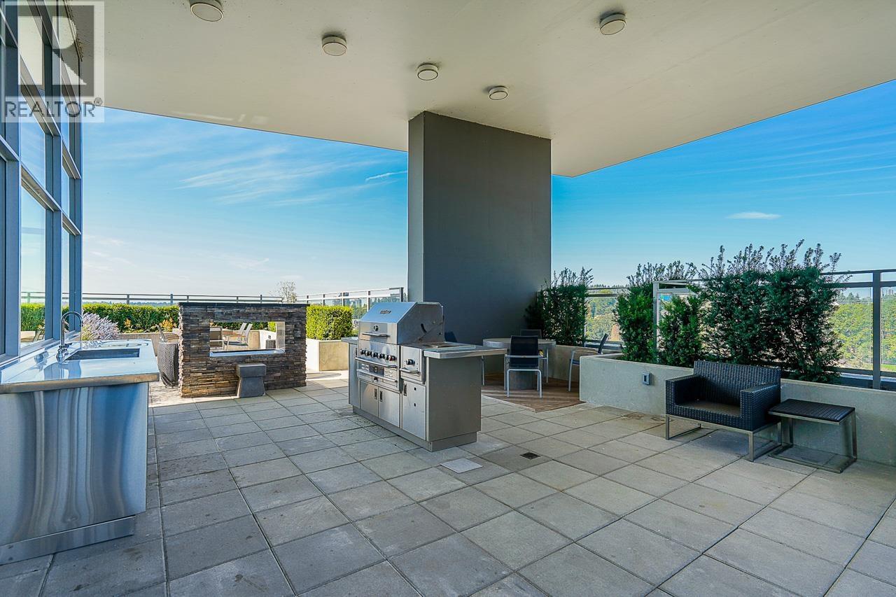 708 200 NELSON'S CRESCENT, New Westminster