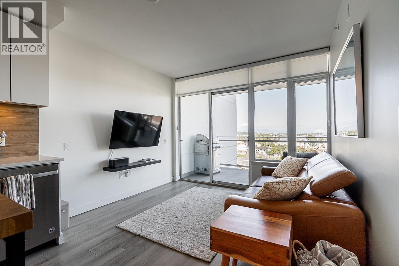 708 200 NELSON'S CRESCENT, New Westminster