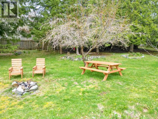 6980 SIENNA ROAD, Texada Island