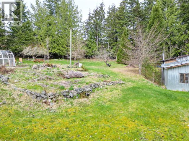 6980 SIENNA ROAD, Texada Island