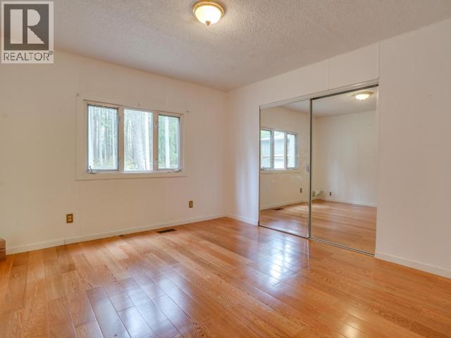 6980 SIENNA ROAD, Texada Island