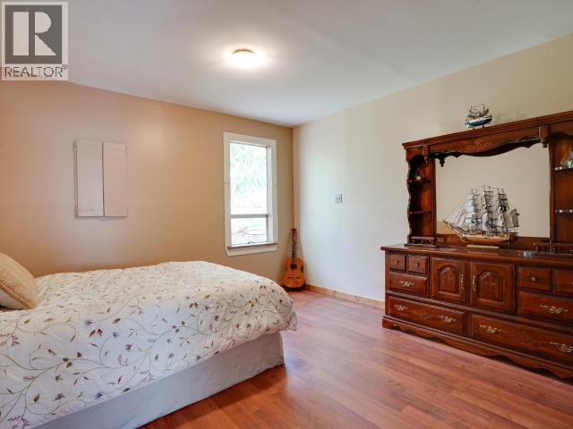 6980 SIENNA ROAD, Texada Island