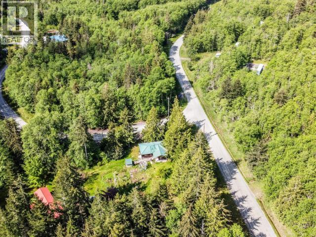 6980 SIENNA ROAD, Texada Island