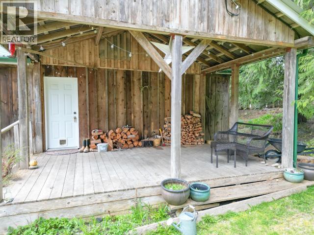 6980 SIENNA ROAD, Texada Island