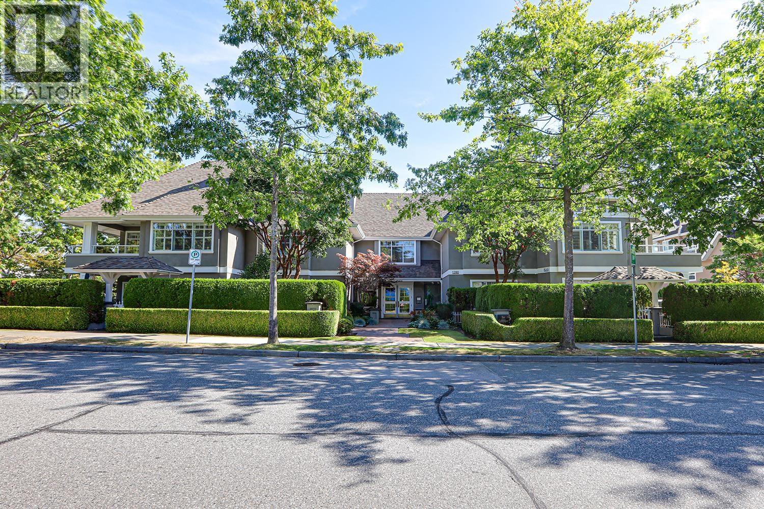 #303-1280 55 Street, Delta