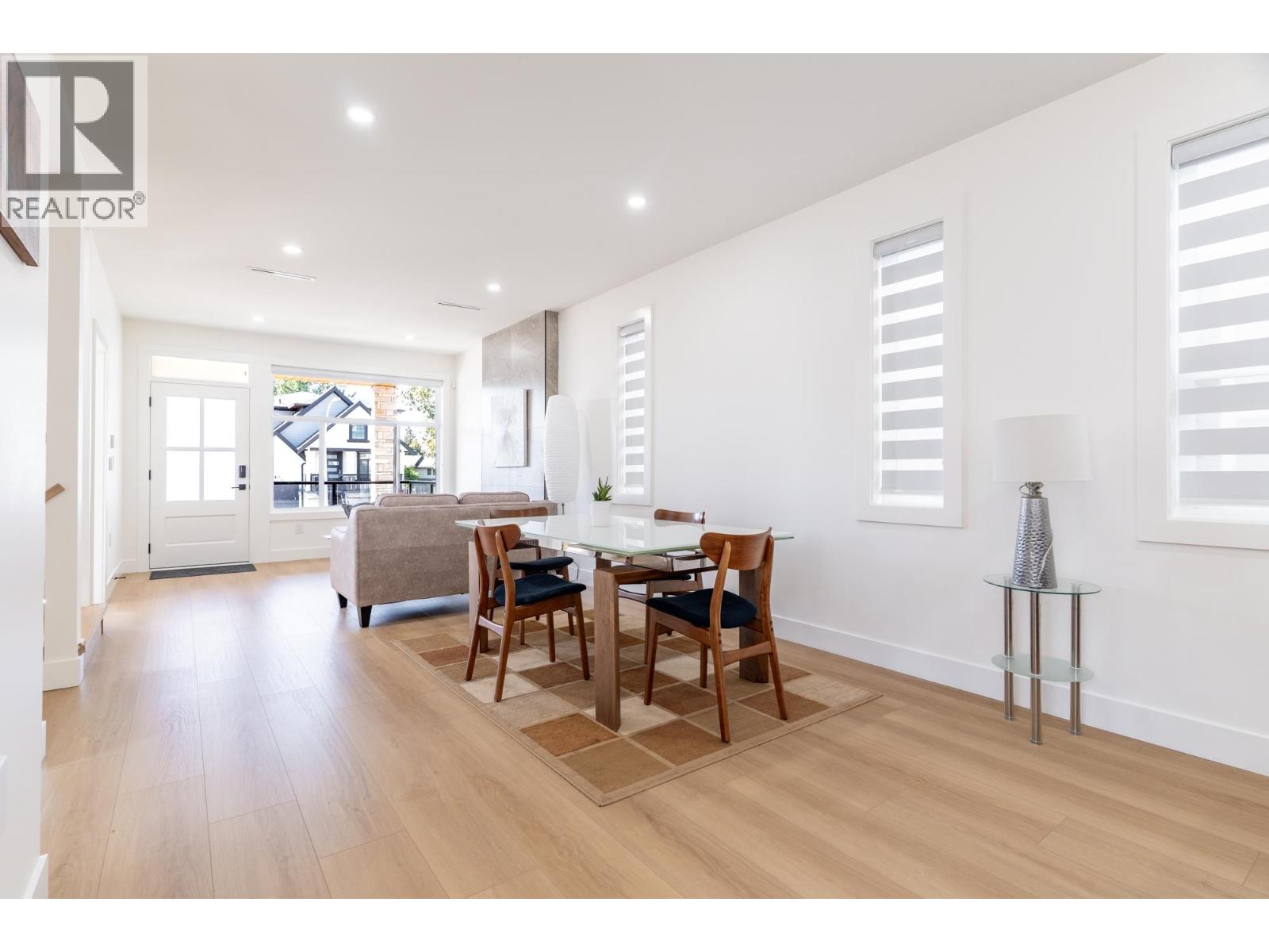 215 MABEL STREET, New Westminster