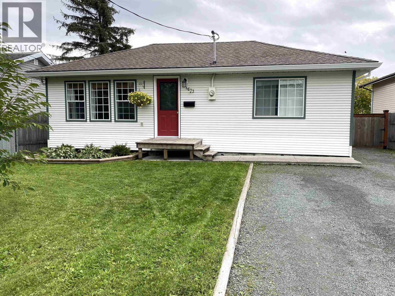 4623 STRAUME AVENUE, Terrace