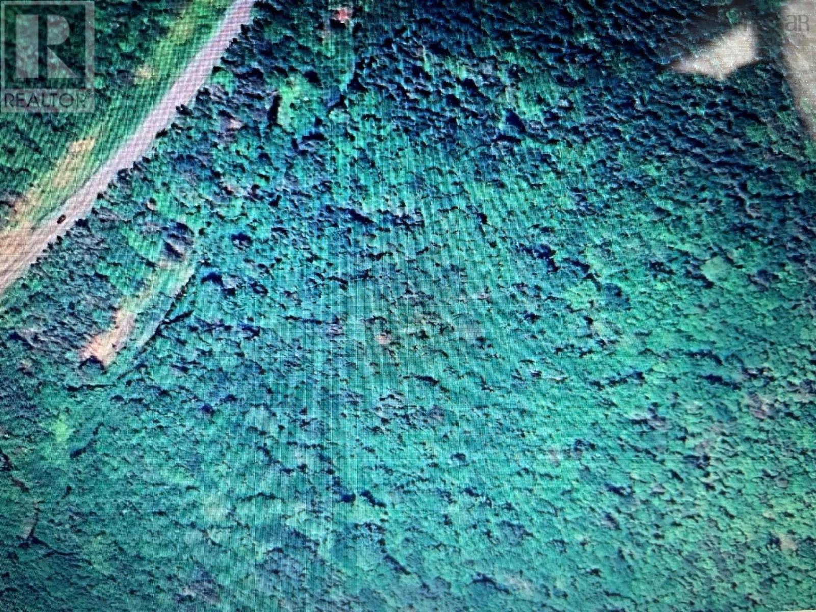 Property 3 of 3 of Highway 252