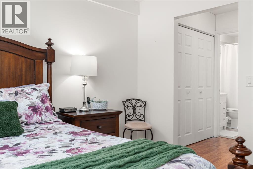 Single Family House for Sale in   Chaparral Ridge Drive Chaparral Calgary 