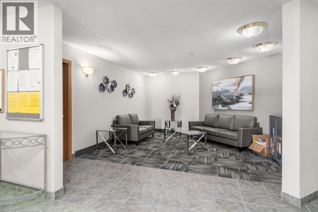 Single Family House for Sale in   Chaparral Ridge Drive Chaparral Calgary 
