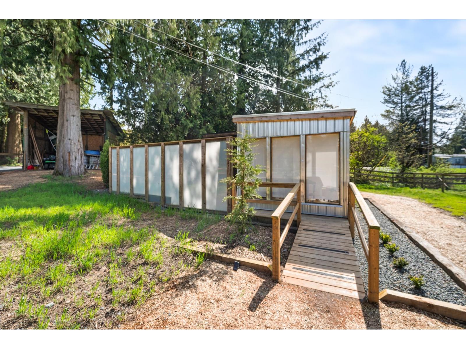 25691 84 AVENUE, Langley