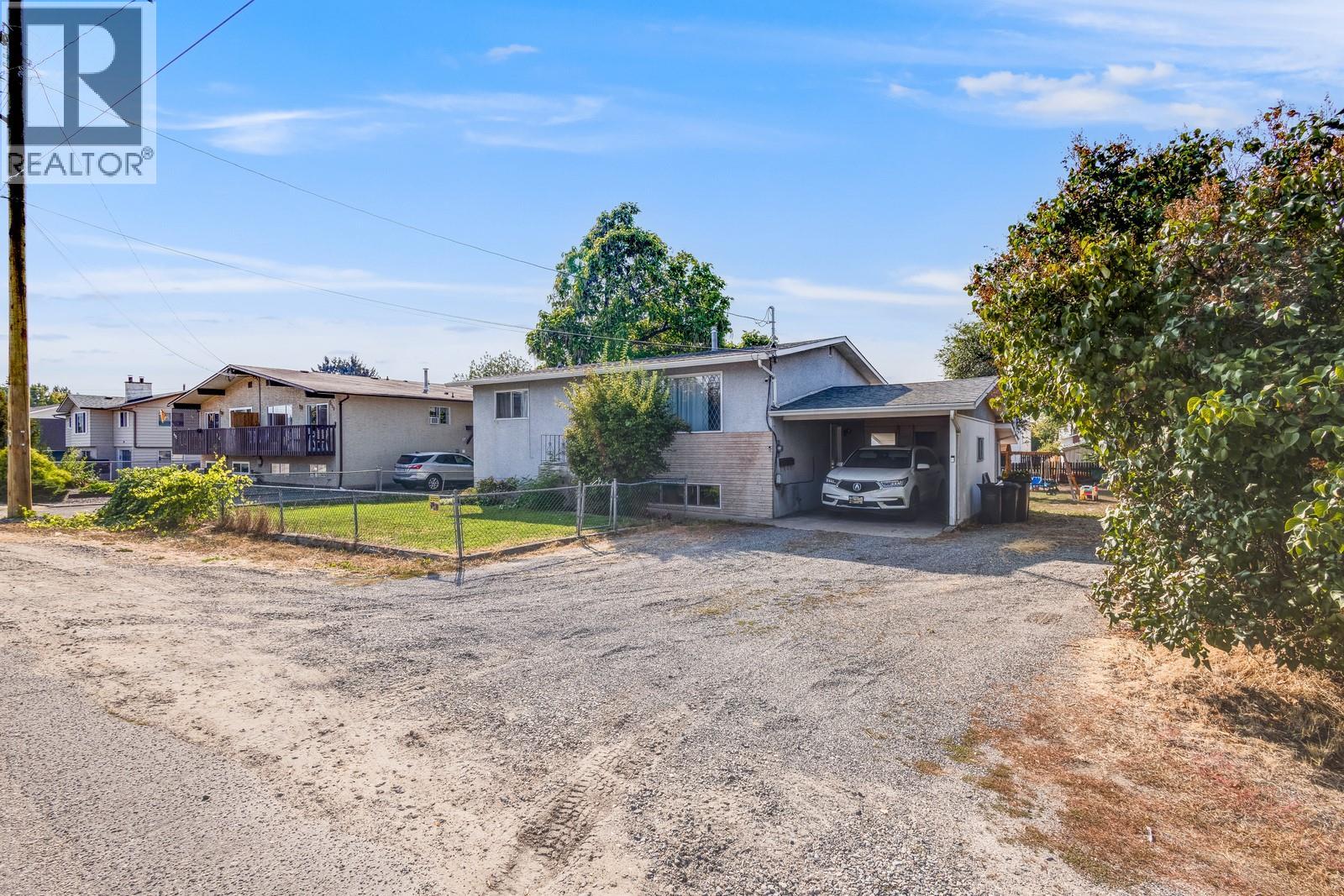 470 Gerstmar Road, Kelowna