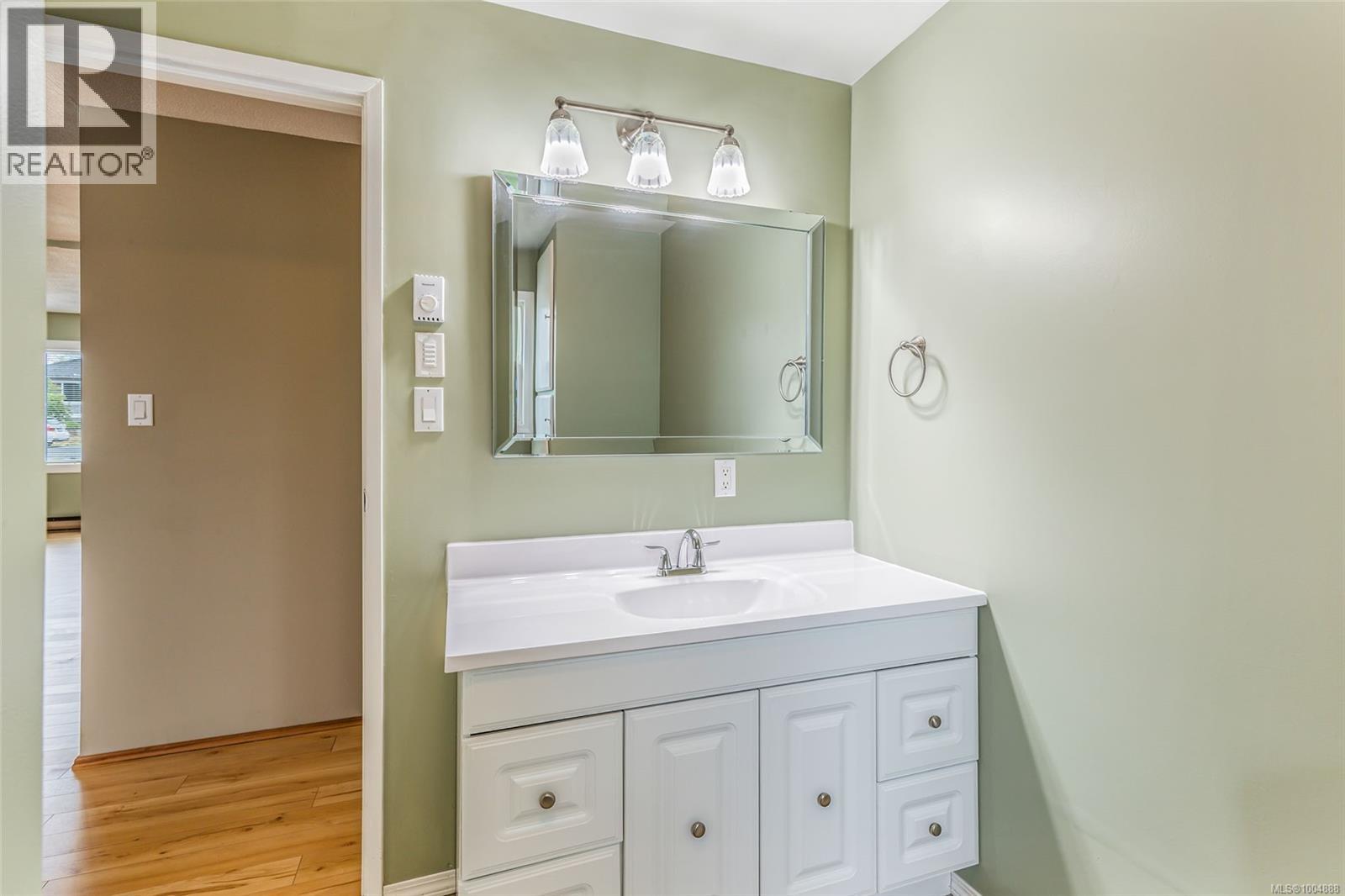 840 Oakley St, Nanaimo