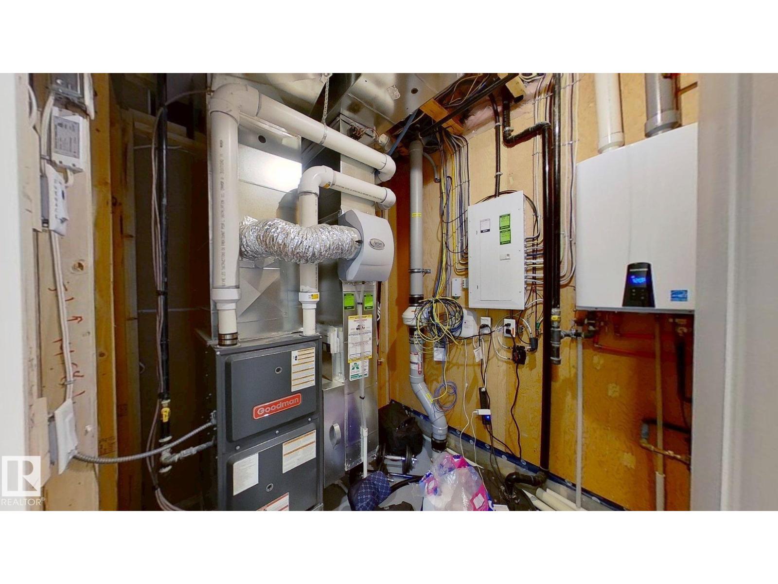 8809 148 ST NW, Edmonton