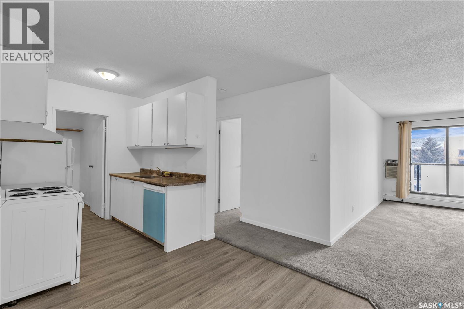 Single Family House Low rise for Sale in   Tait COURT Saskatoon 