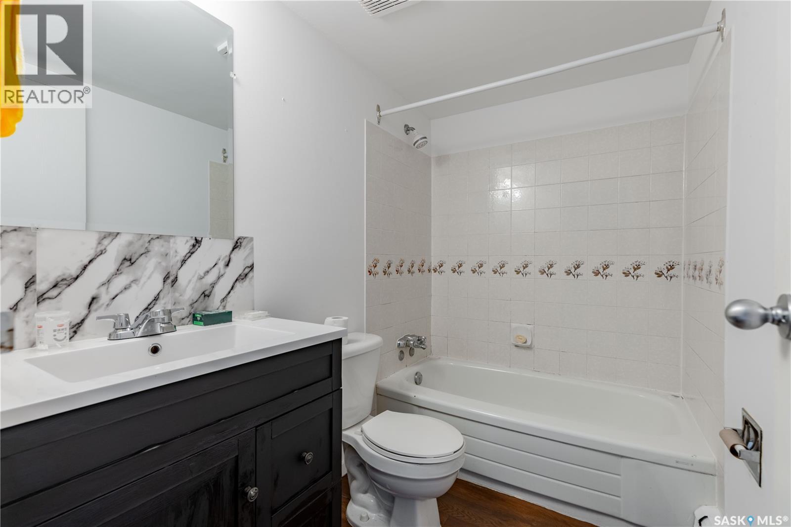 Single Family House Low rise for Sale in   Tait COURT Saskatoon 