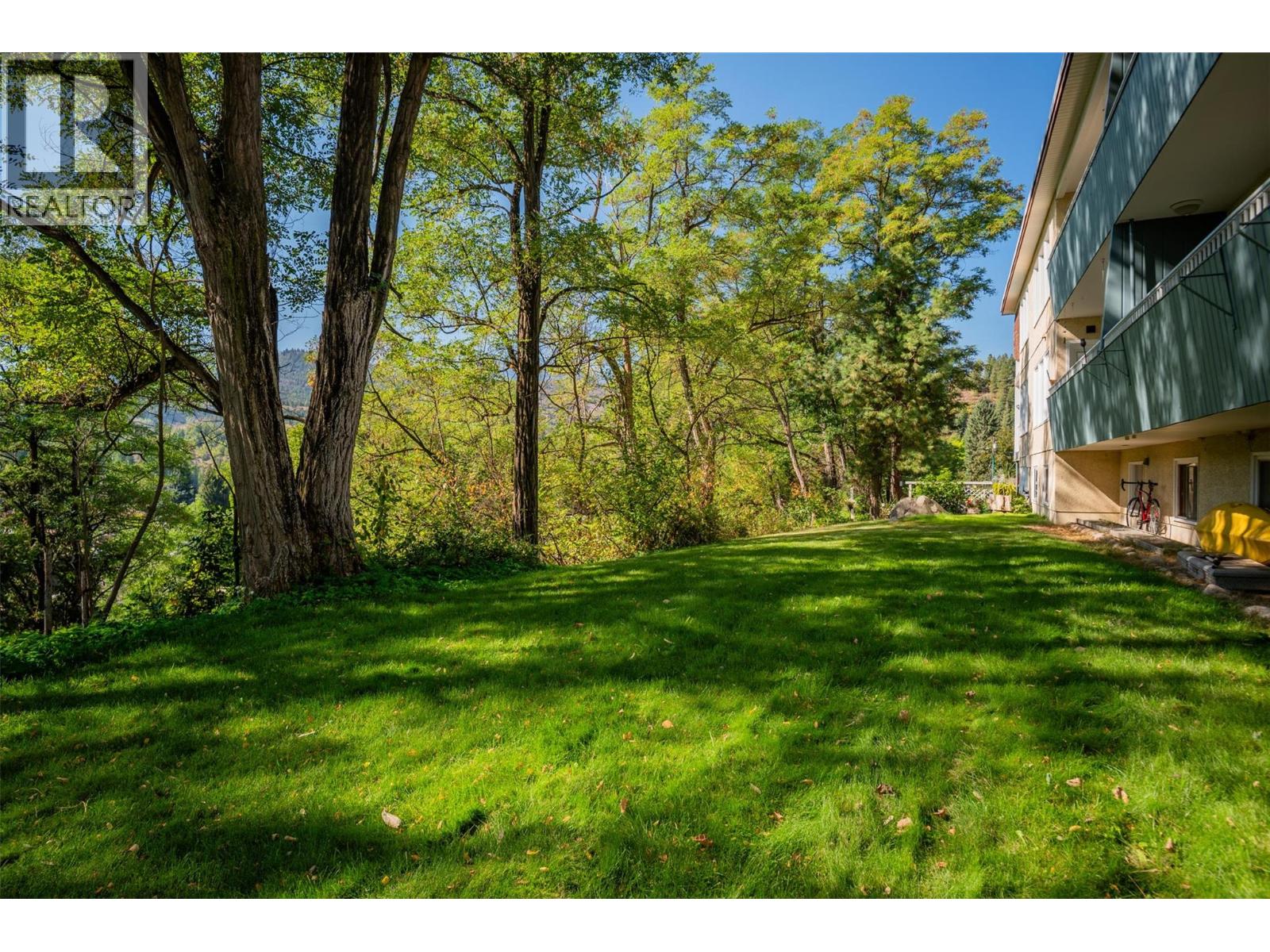 940 CELIA Crescent Unit# 36, Trail