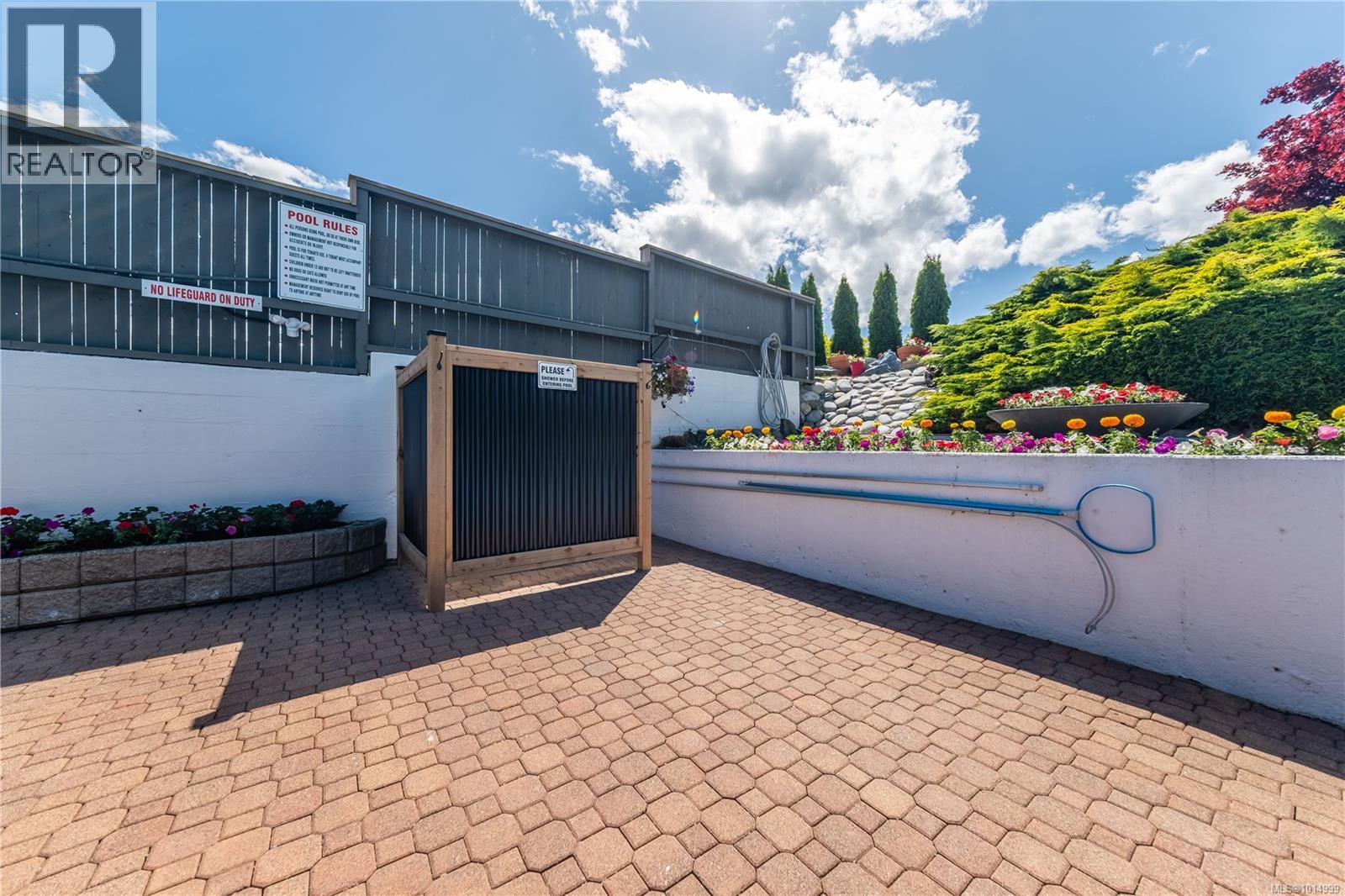 7 10980 Westdowne Rd, Ladysmith