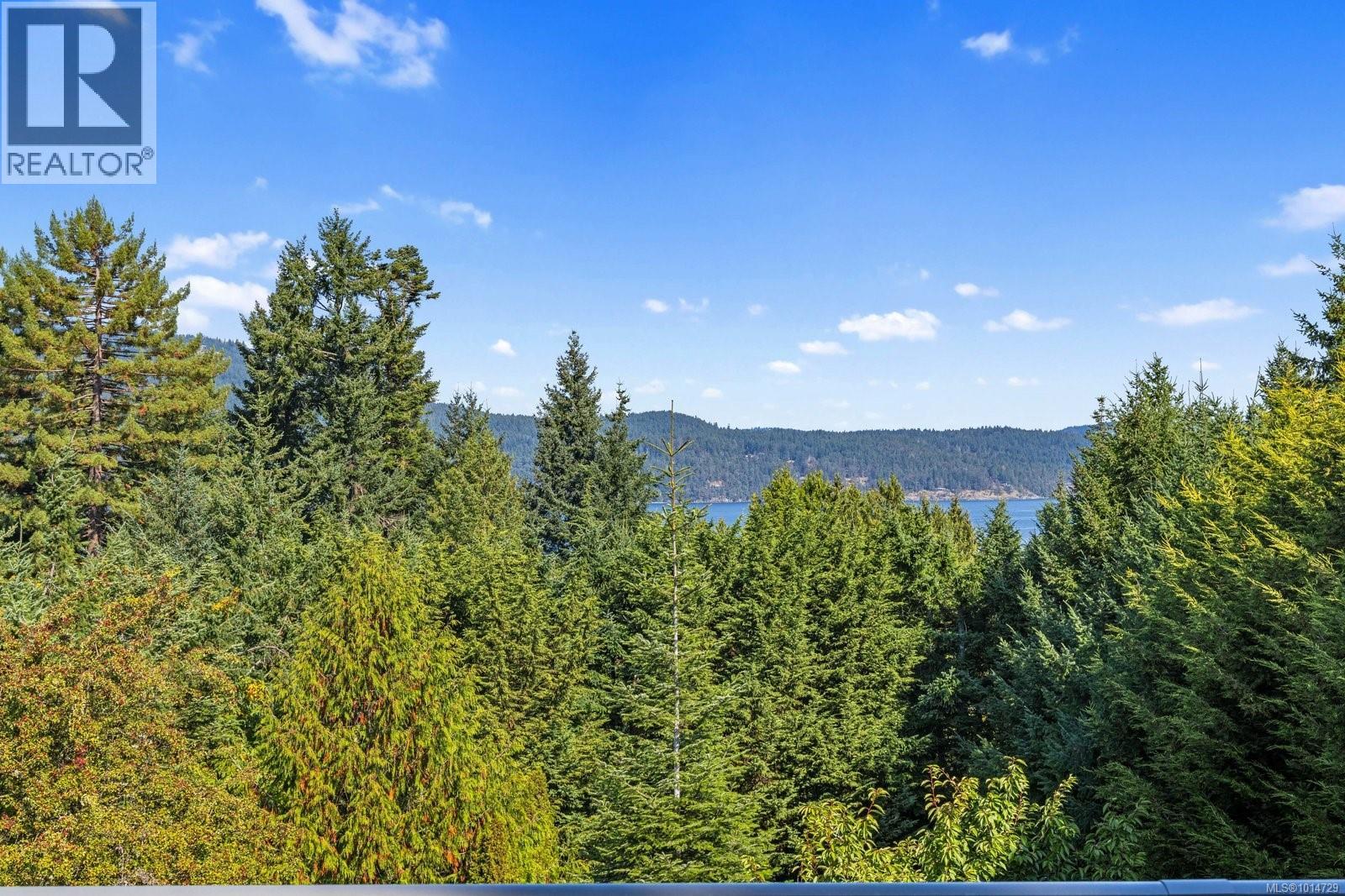  1319 Lands End Road, North Saanich