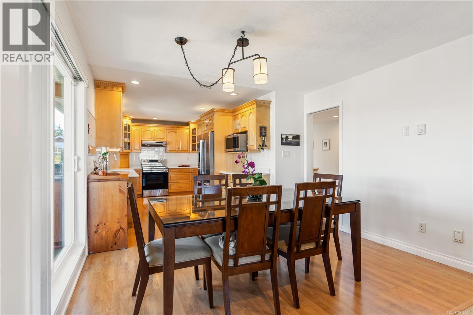 2234 Setchfield Avenue, Langford