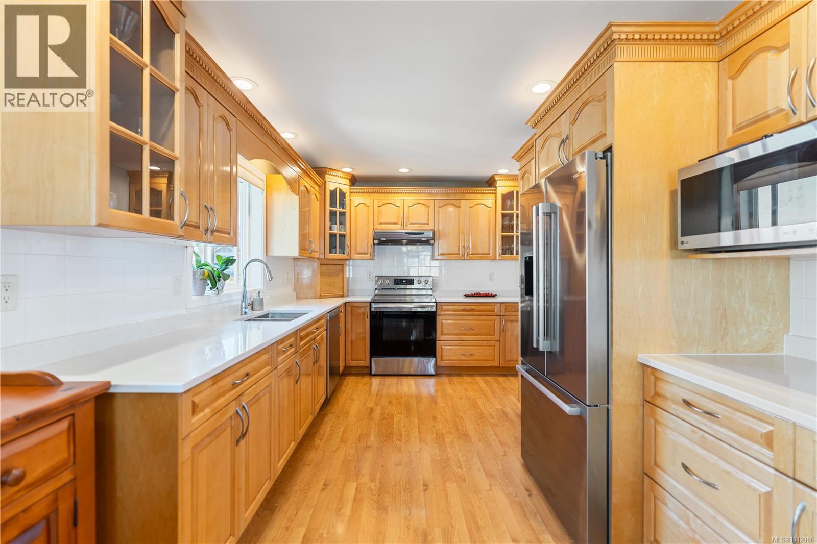  2234 Setchfield Avenue, Langford