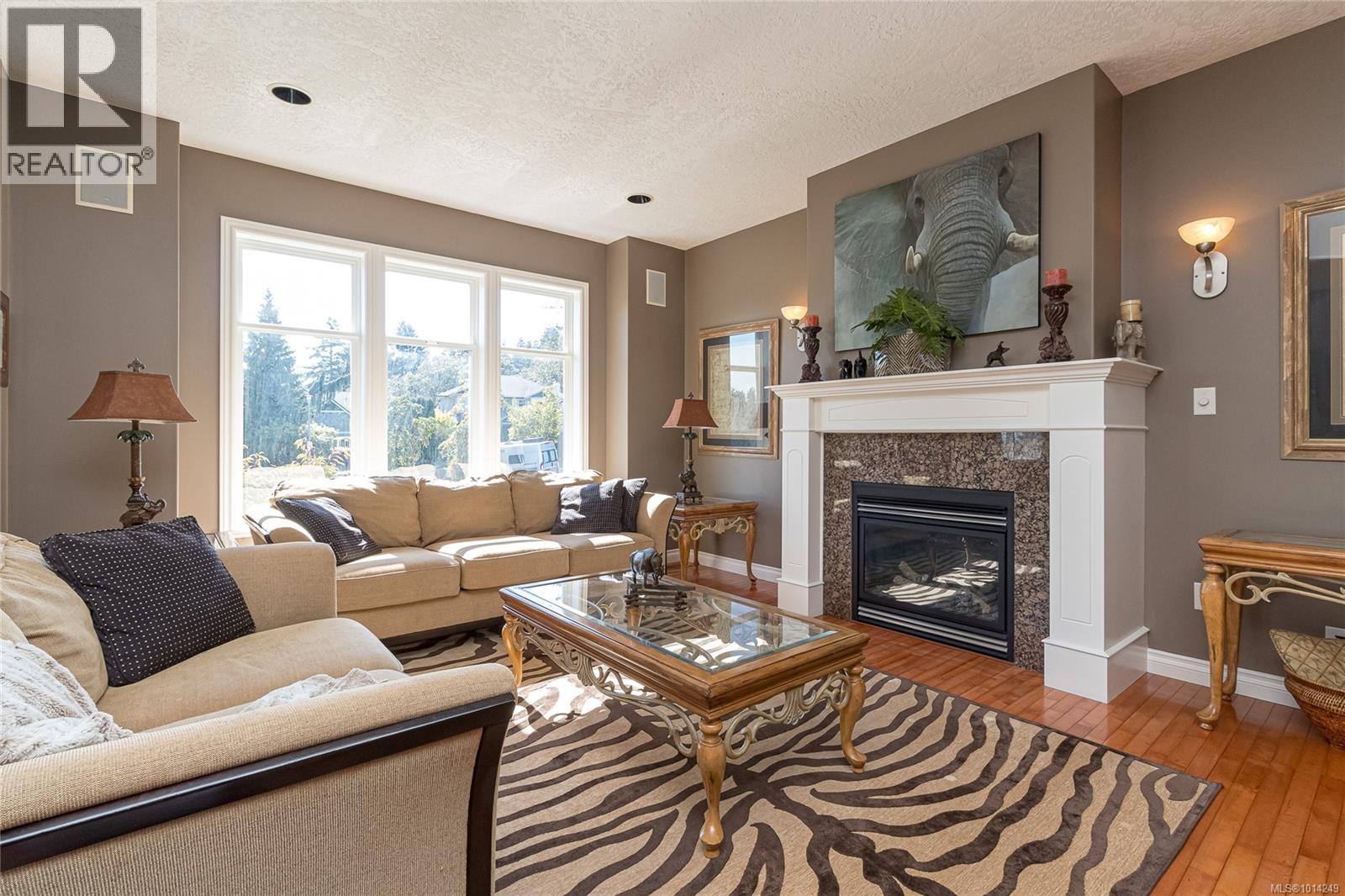  1204 Knockan Place, Saanich