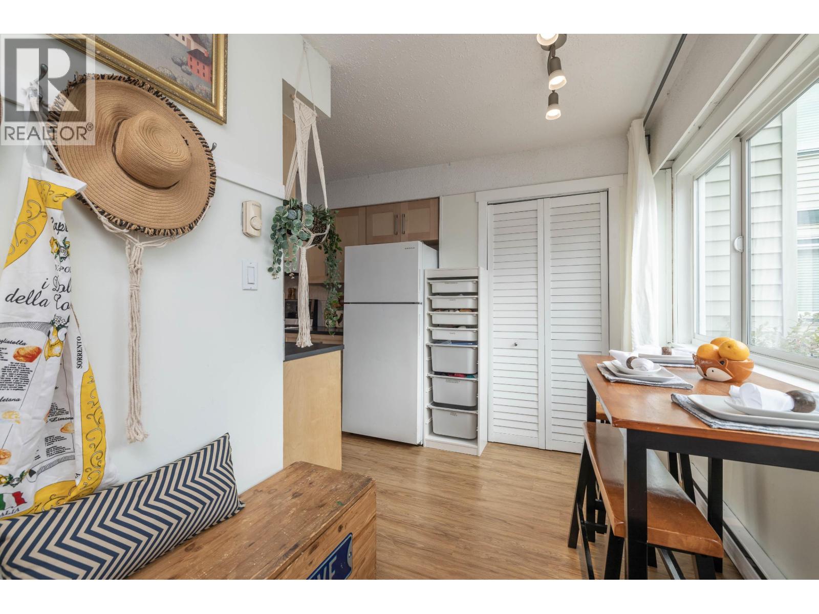 #27-4949 57 Street, Delta