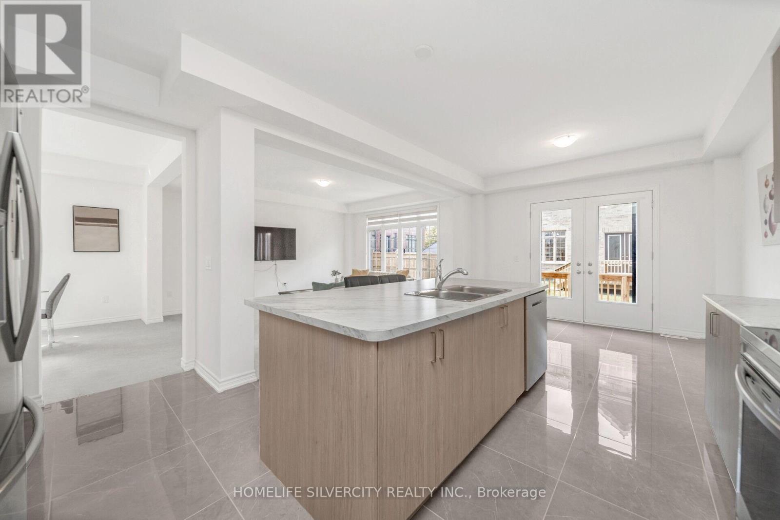26 SASSAFRASS ROAD - 13