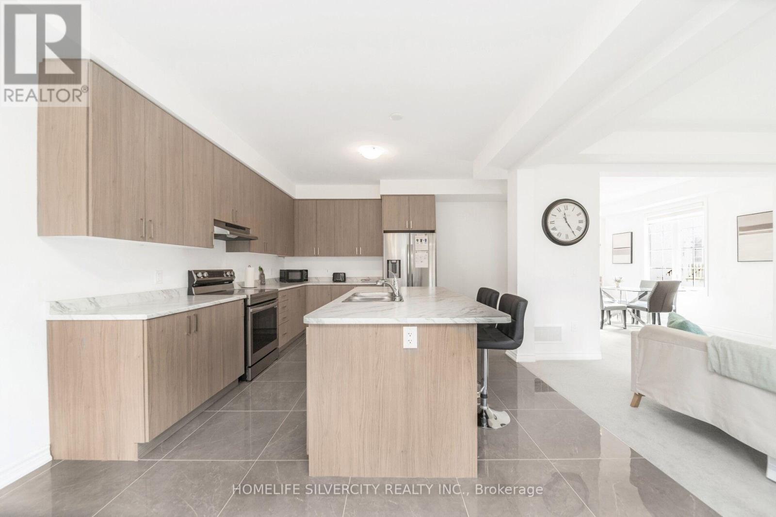 26 SASSAFRASS ROAD - 15