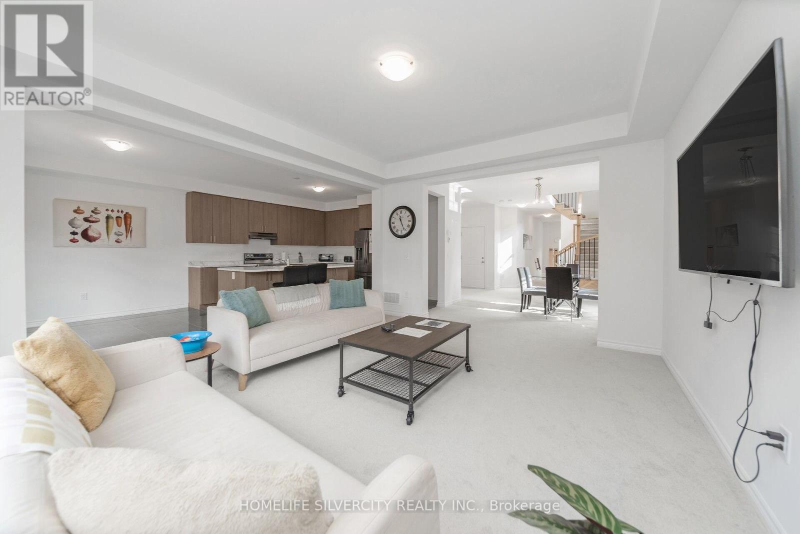 26 SASSAFRASS ROAD - 18